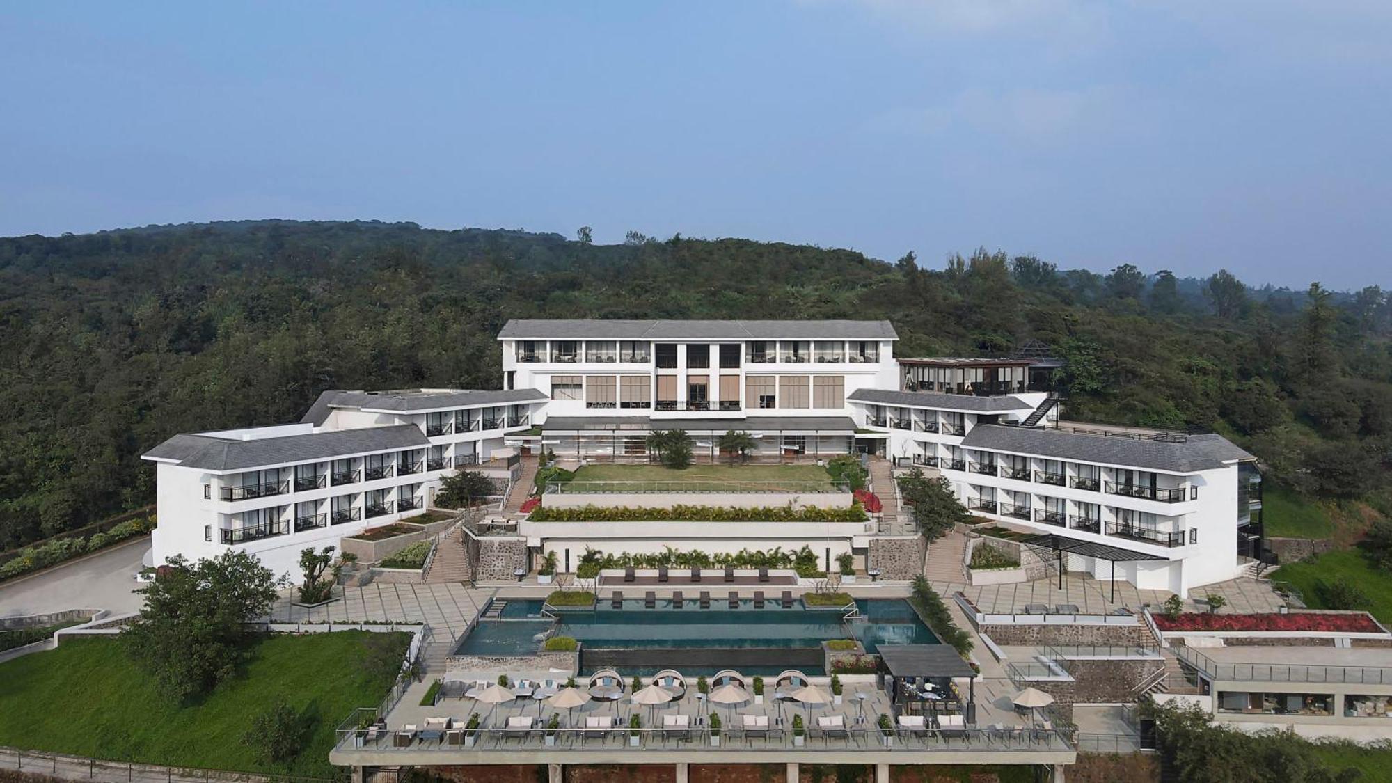 Hotel Courtyard By Marriott Mahābaleshwar Exterior foto