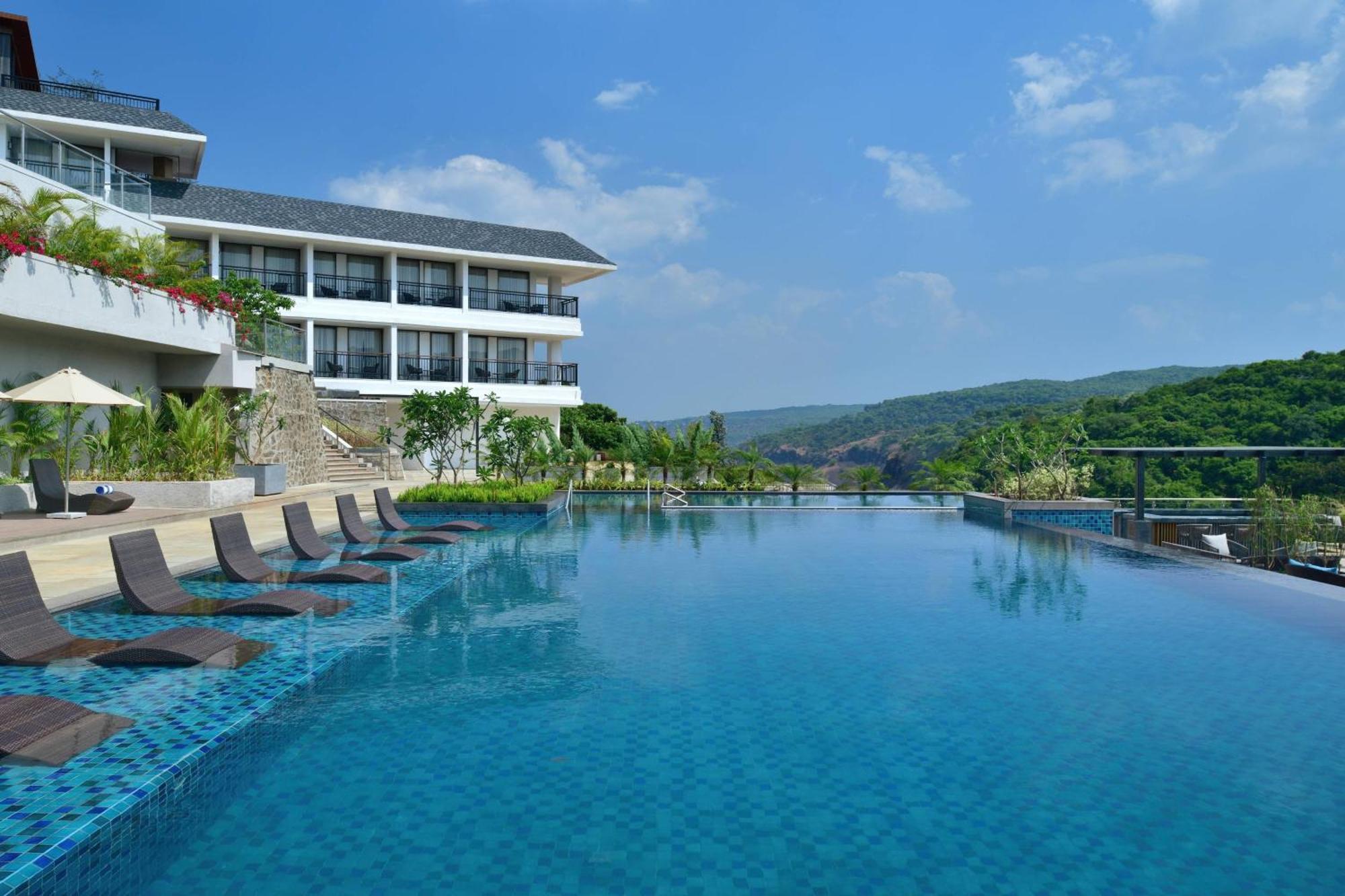 Hotel Courtyard By Marriott Mahābaleshwar Exterior foto